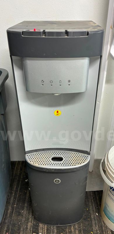GE Bottom-Loading Water Dispenser (GXCF18P)