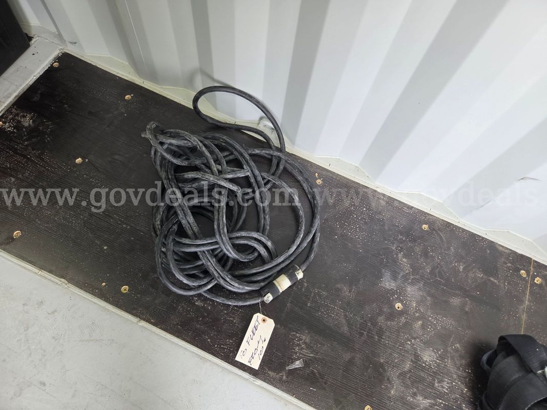 10/2 Heavy Duty Electrical Extension Cord with Twist-Lock Connector