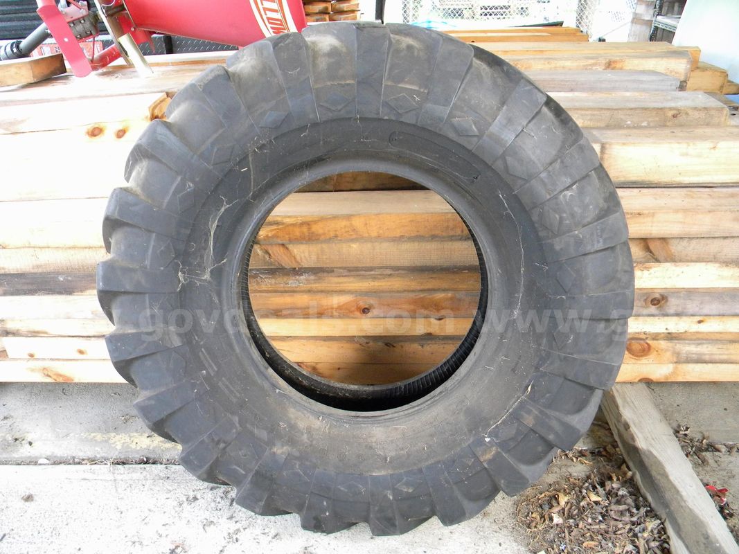 14.00-24TG heavy-duty industrial pneumatic tire