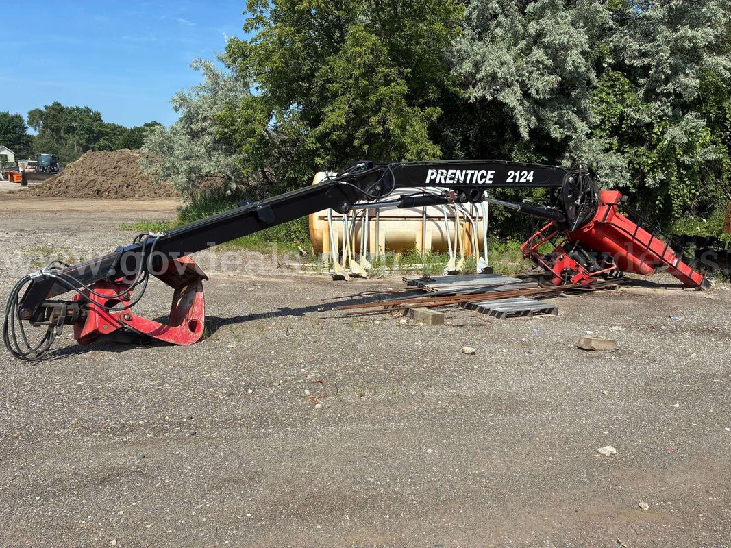 Prentice 2124 Trailer Mount Log Loader