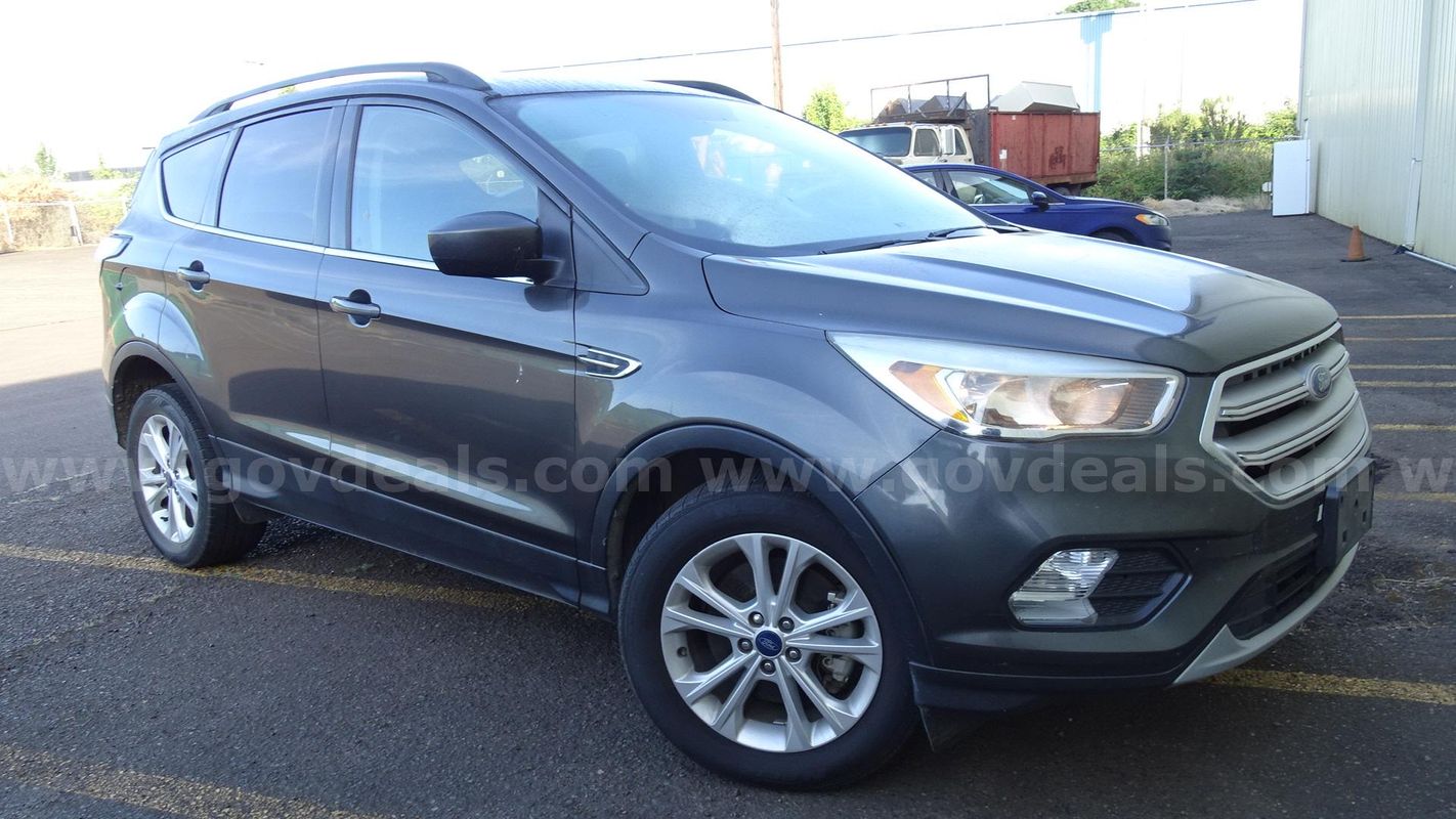 2018 Ford Escape SE 4-Door Sport Utility 4WD