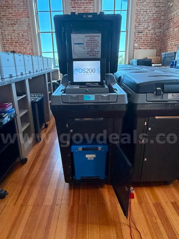 E.S.&S. DS200 Precinct Tabulators