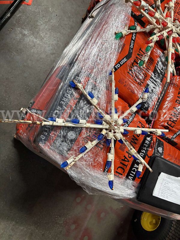 Lot of Municipal Holiday Light Decorations - (3) Tree Toppers