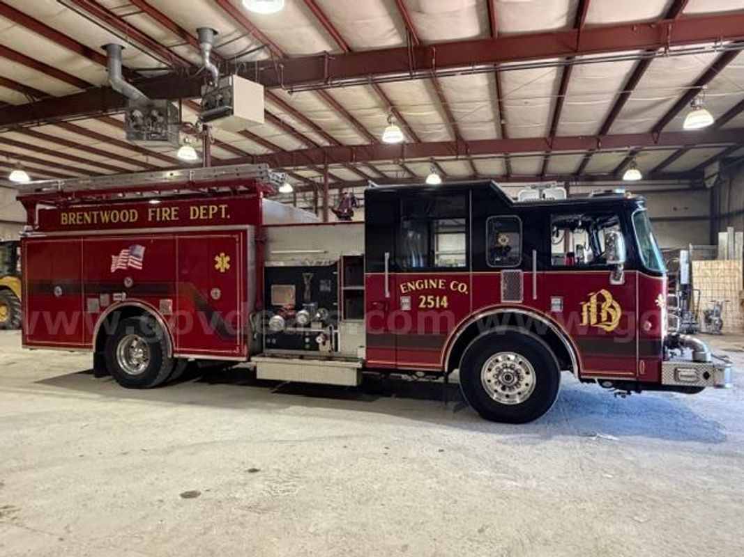 2002 Pierce Dash Pumper/Engine