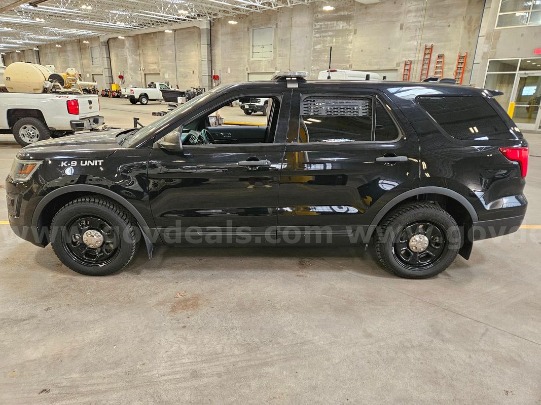 2016 Ford Explorer SPORT UTILITY 4-DR, 3.7L V6 DOHC 24V. (Police Interceptor Model - K-9 Unit)