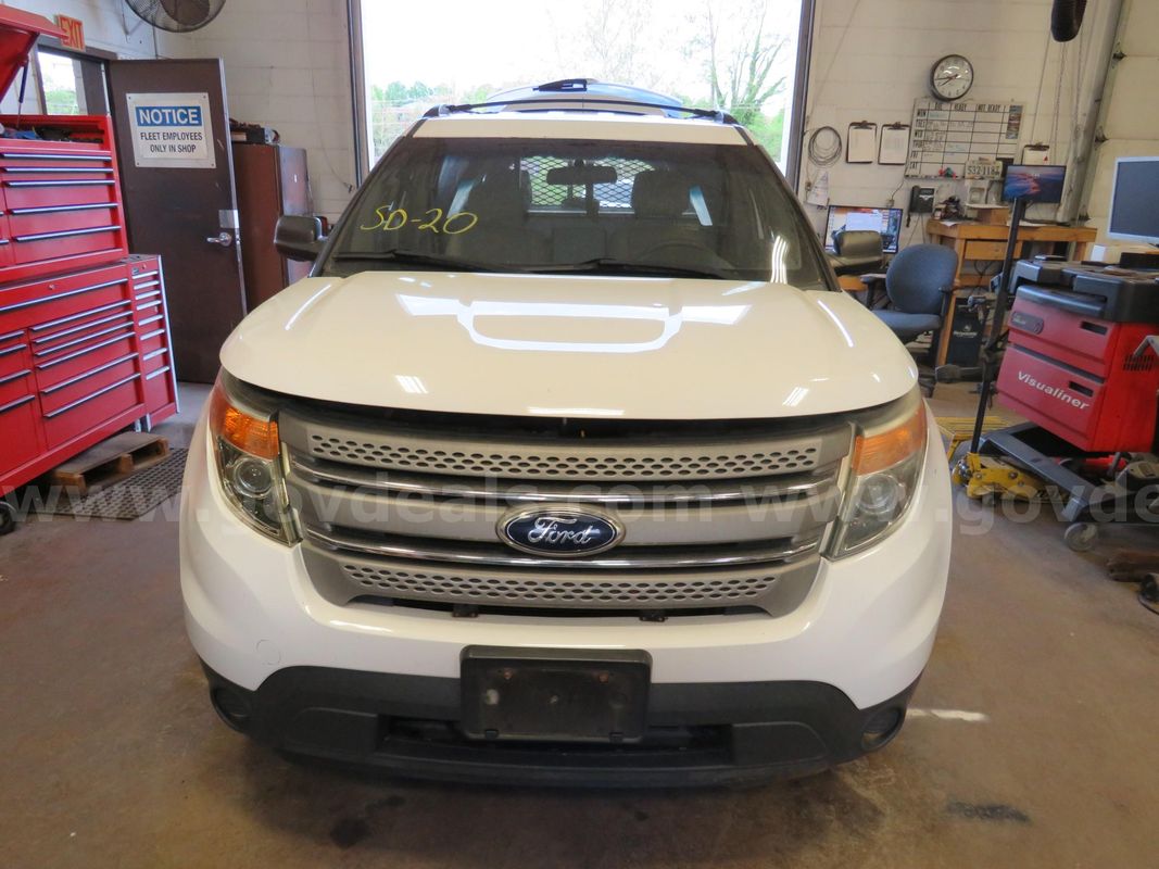 2015 Ford Explorer