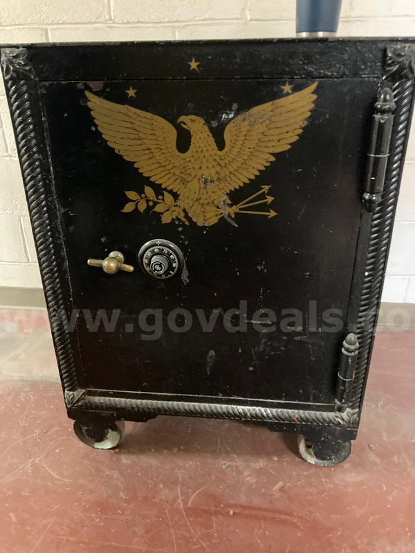 Old Safe with Combination!