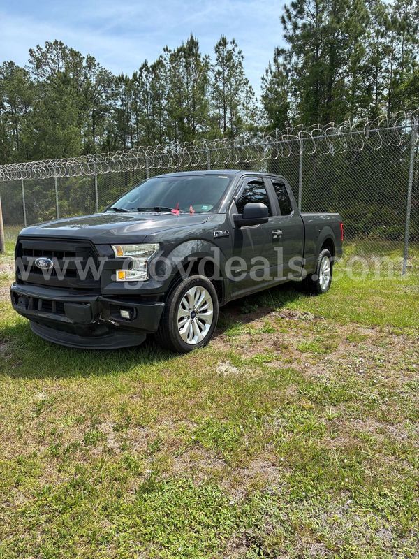 2016 Ford F-150 XL SuperCab 6.5-ft. Bed 2WD