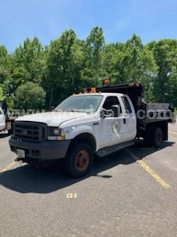 4WD Ford F350 Mason Dump