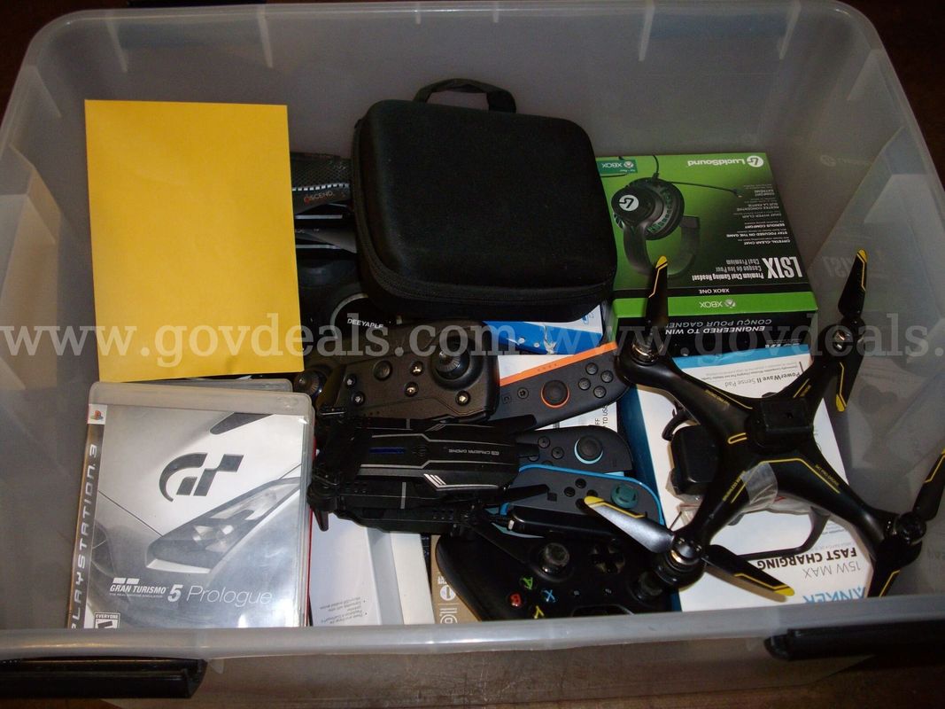Small Electronics Lot (Gd4275)