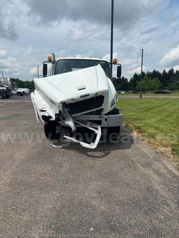 2016 Freightliner M2 112 (44520) Non Running