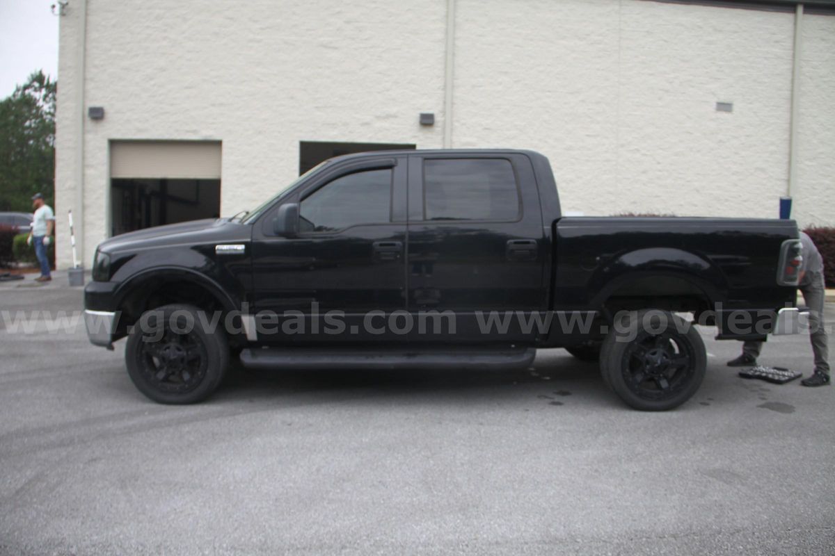 2007 Ford F-150 XLT SuperCrew 2WD
