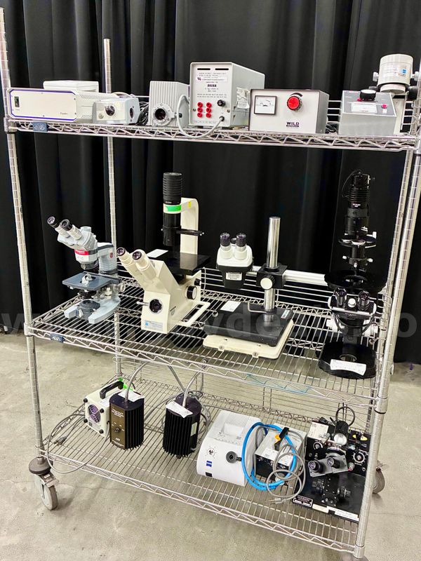 Lot of Microscopes, Light Sources, & Related Equipment (422-33)