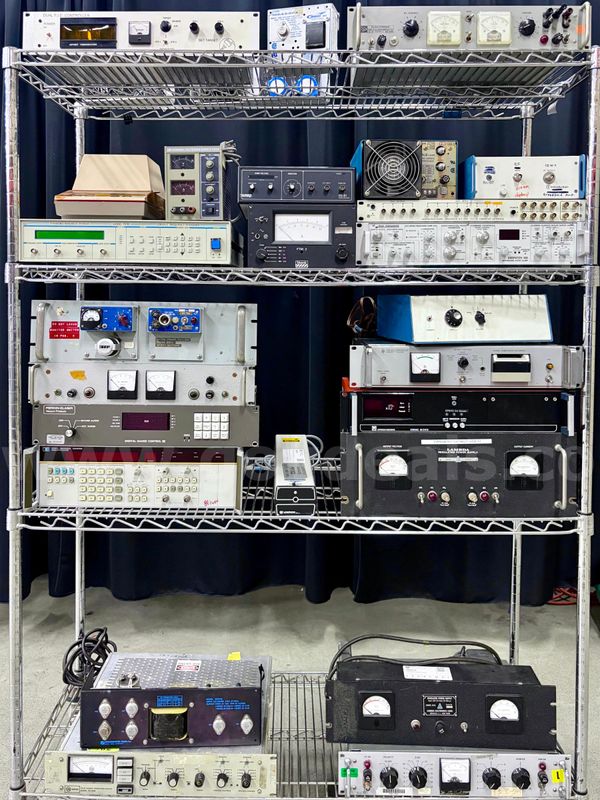 Lot of Misc. Lab Electronics (424-8)