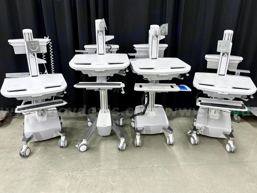 Lot of 4 Workstations on Wheels: Ergotron (424-9)