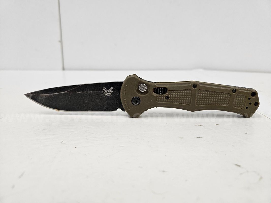 Benchmade 9070 Claymore Knife