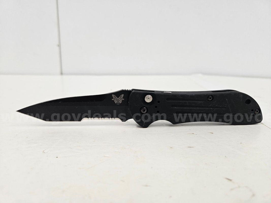 Benchmade 9101 Auto Stryker Knife