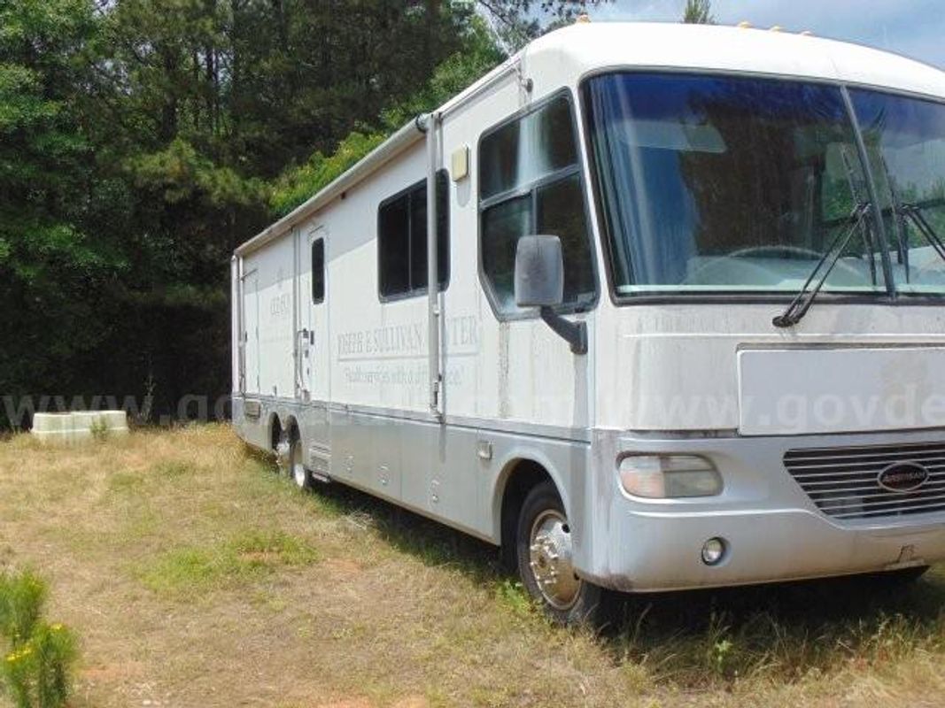 2002 Ford Stripped Chassis Motorhome