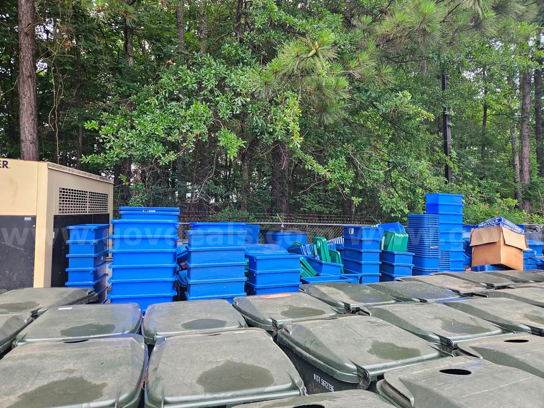 Lot of Recycle Bins