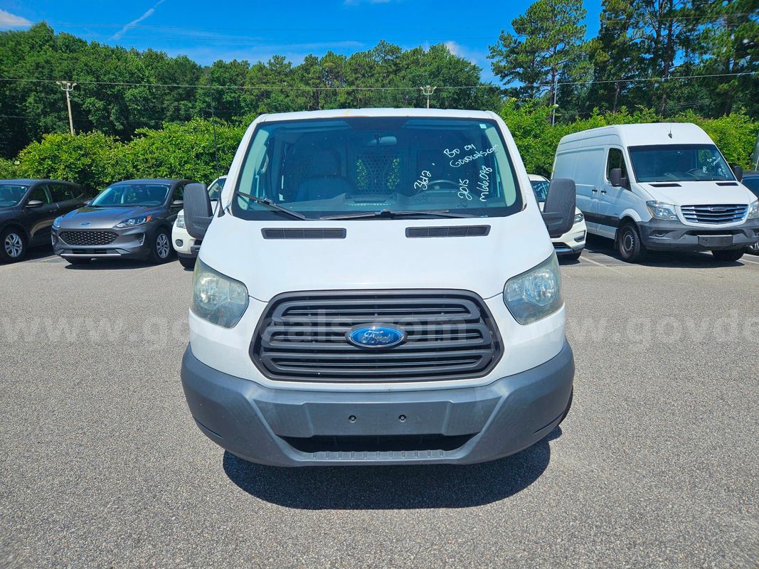 2015 Ford Transit 150 CARGO VAN, 3.7L V6