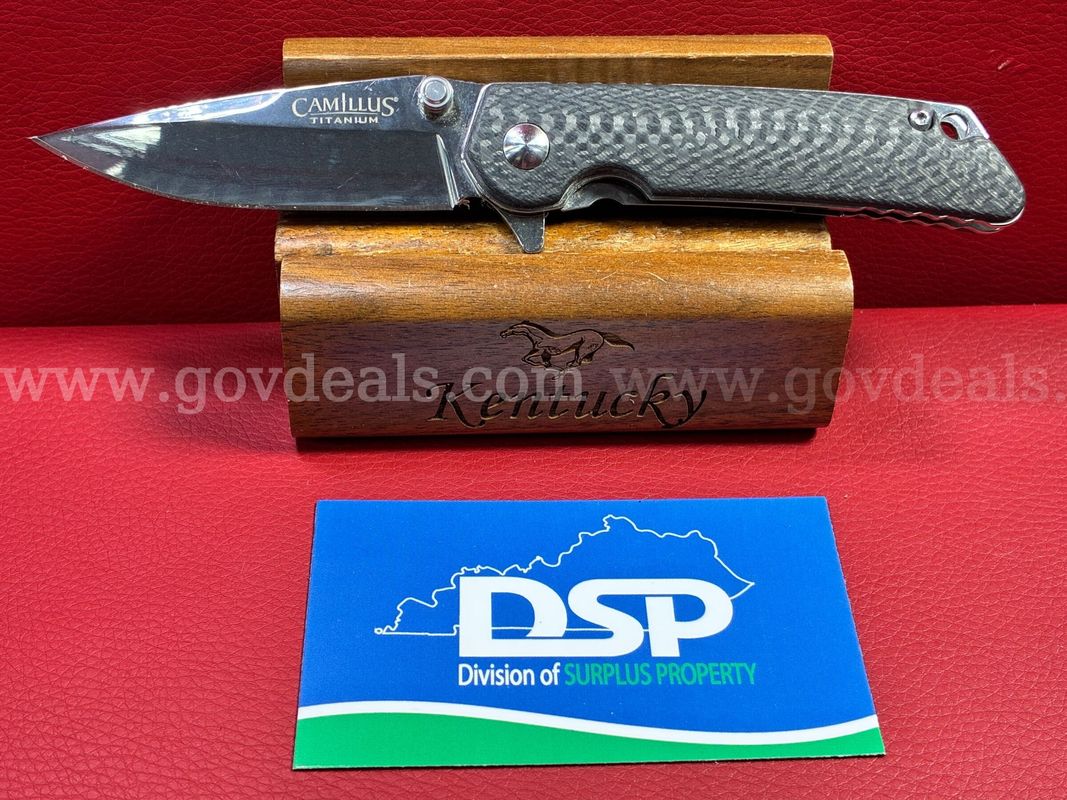 Camillus Carbon Fiber VG10 Knife/PRE-OWNED/DS1887/99127/TSA