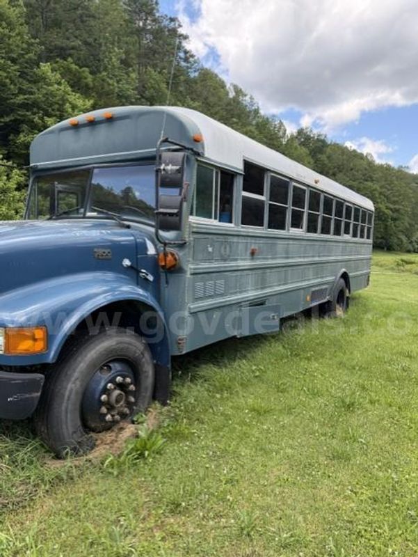 1996 International 3800 Bus/Ds18576/99081/Fleet/A7664/Off-Site
