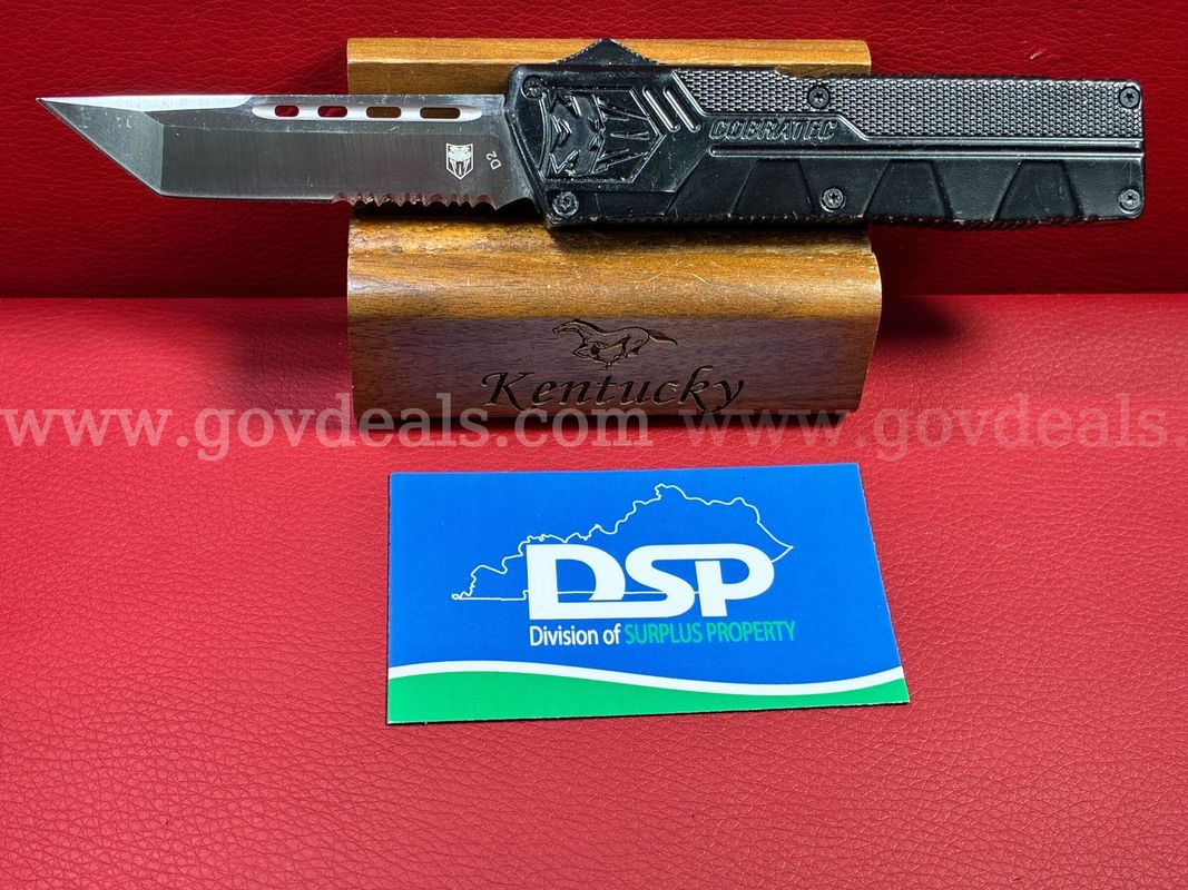 CobraTec OTF D2 Knife/PRE-OWNED/DS18610/99183/TSA