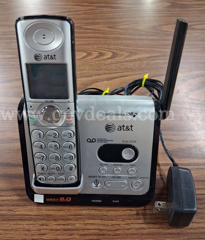 AT&T Three Headset Answering System/PRE-OWNED/DS18620/99228/DSP