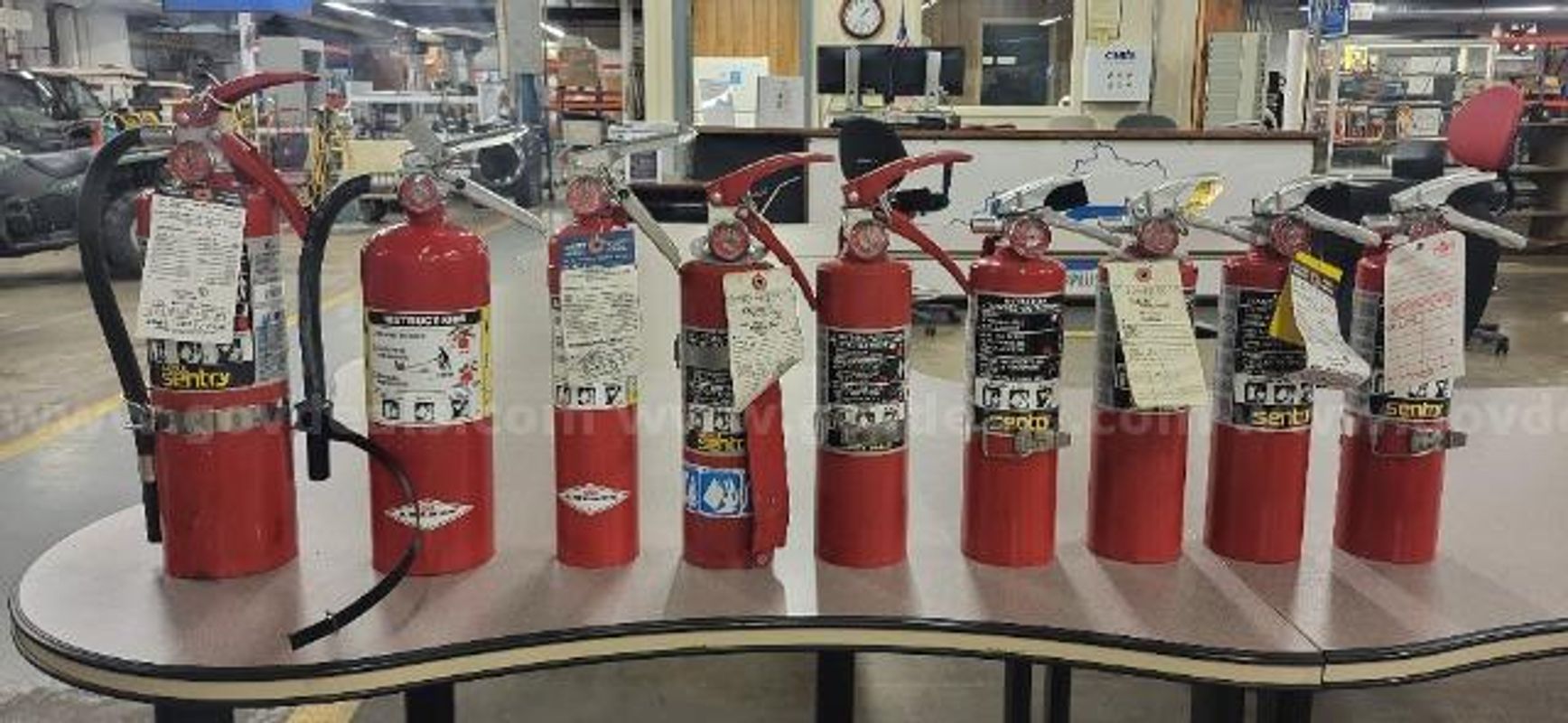 1 - Lot of (9) Fire Extinguishers Preowned /DS18637/99287/DSP