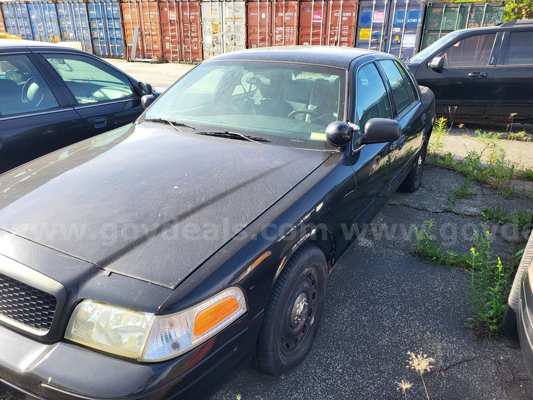 2005 Ford Crown Victoria