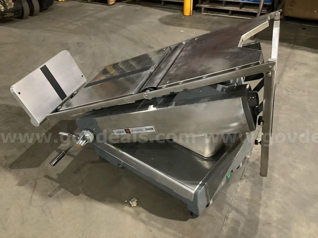 (1) Used Manual Surgical Table