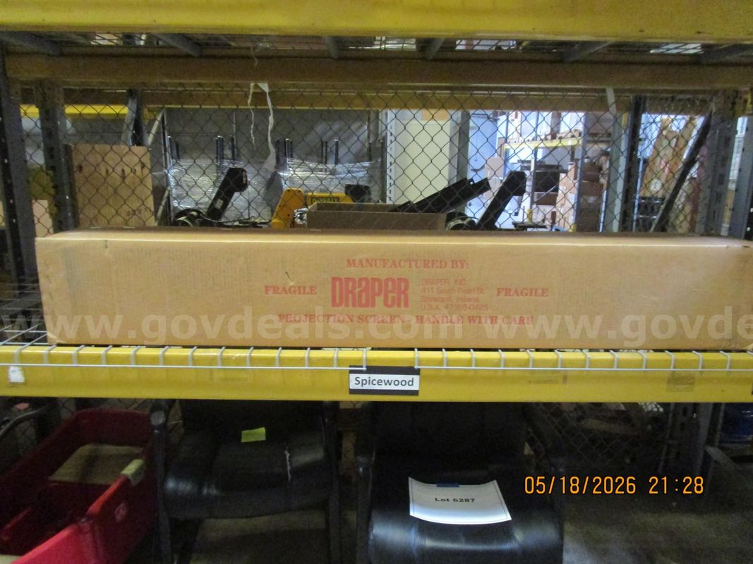 Draper Projection Screen- Never Been Used