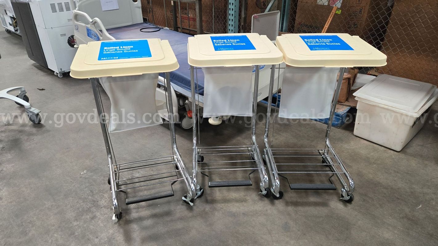 3 - Hamper Stands