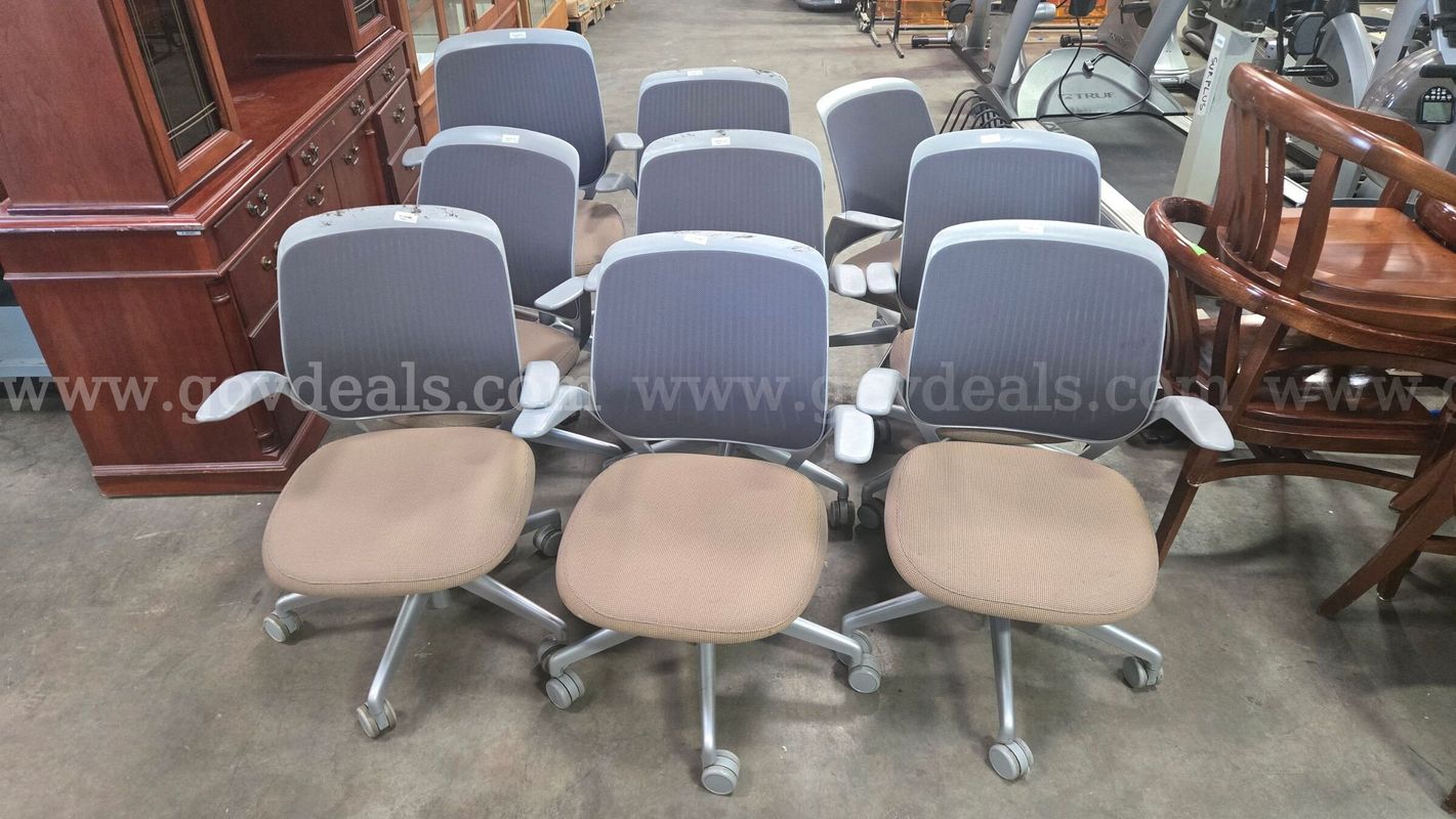 9 - Chairs