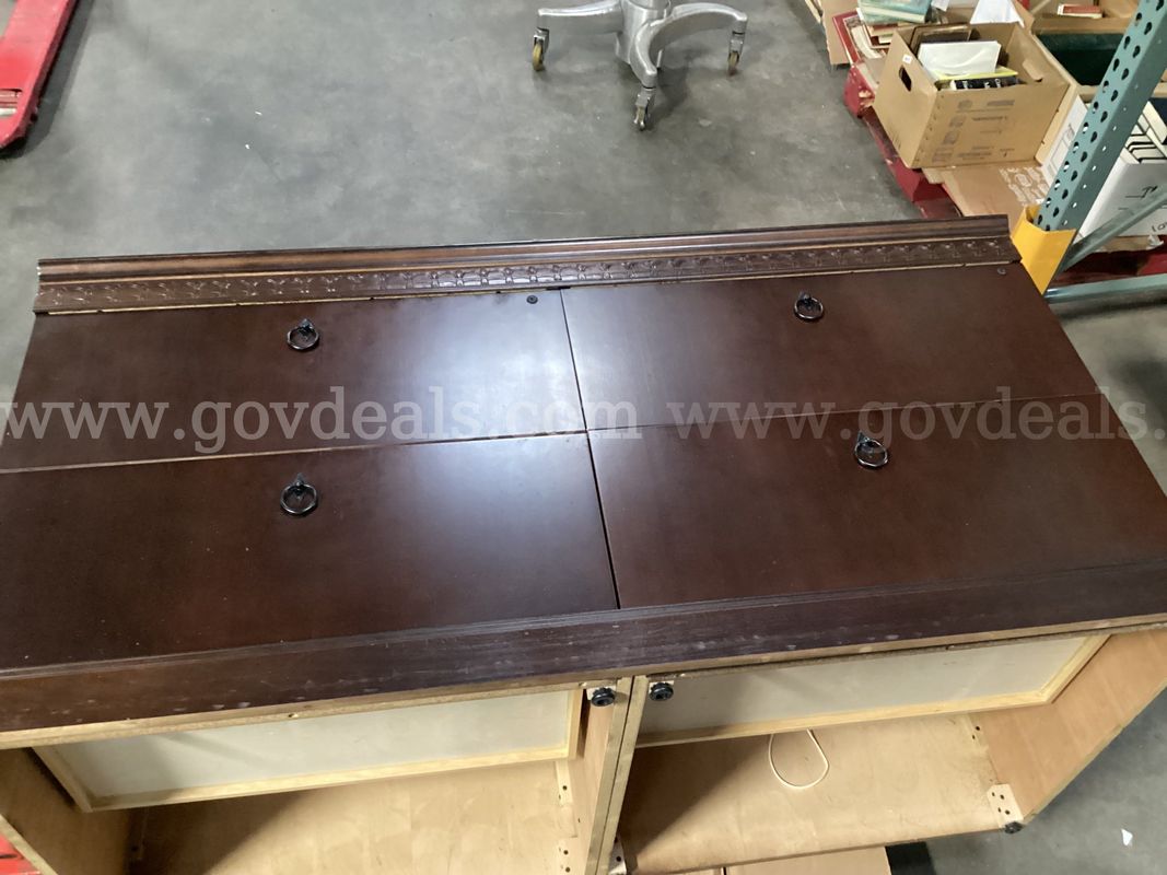 Credenza
