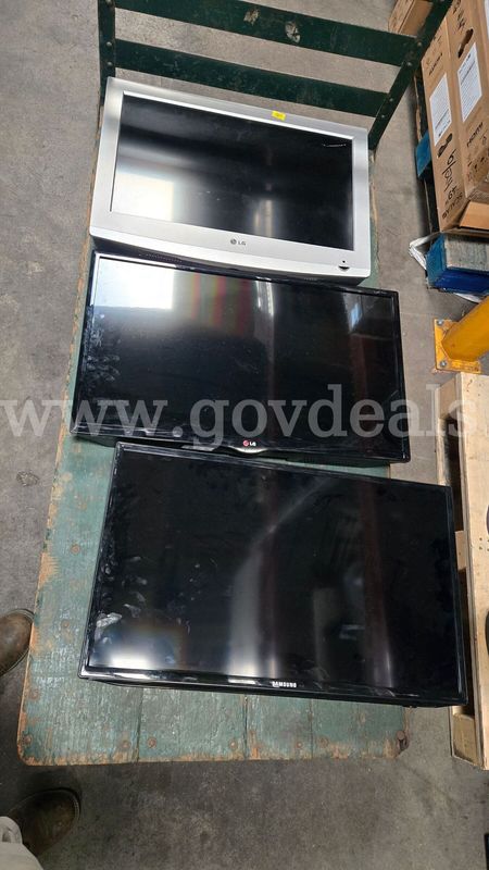3 - TVs