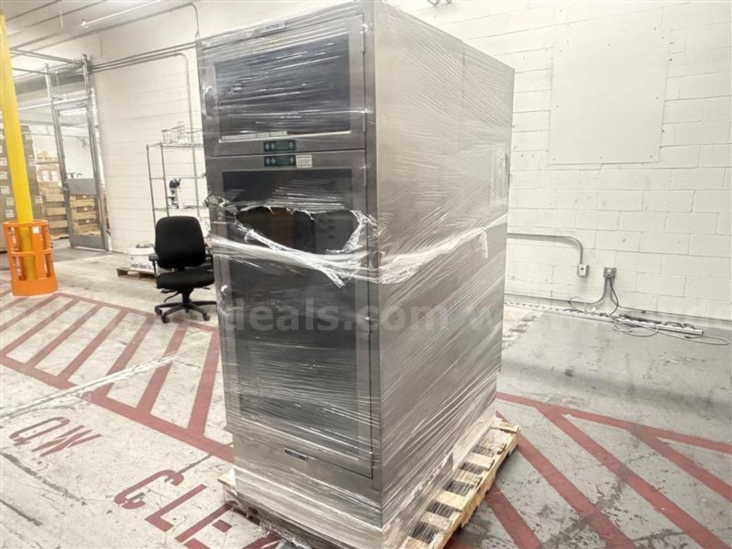 Getinge 5624 Warming Cabinet, Sn#Ura012351, Ura012526