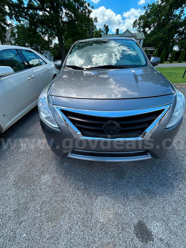 2016 Nissan Versa