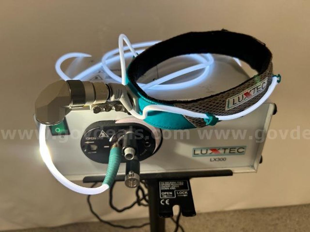 Luxtec LX300 Xenon Fiber Optic Headlamp
