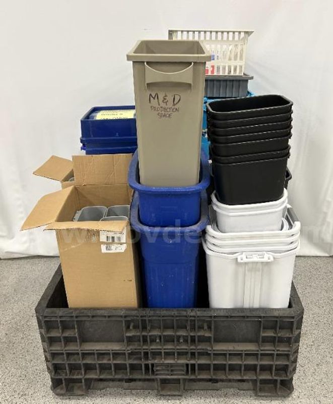 Lot of Miscellaneous Containers