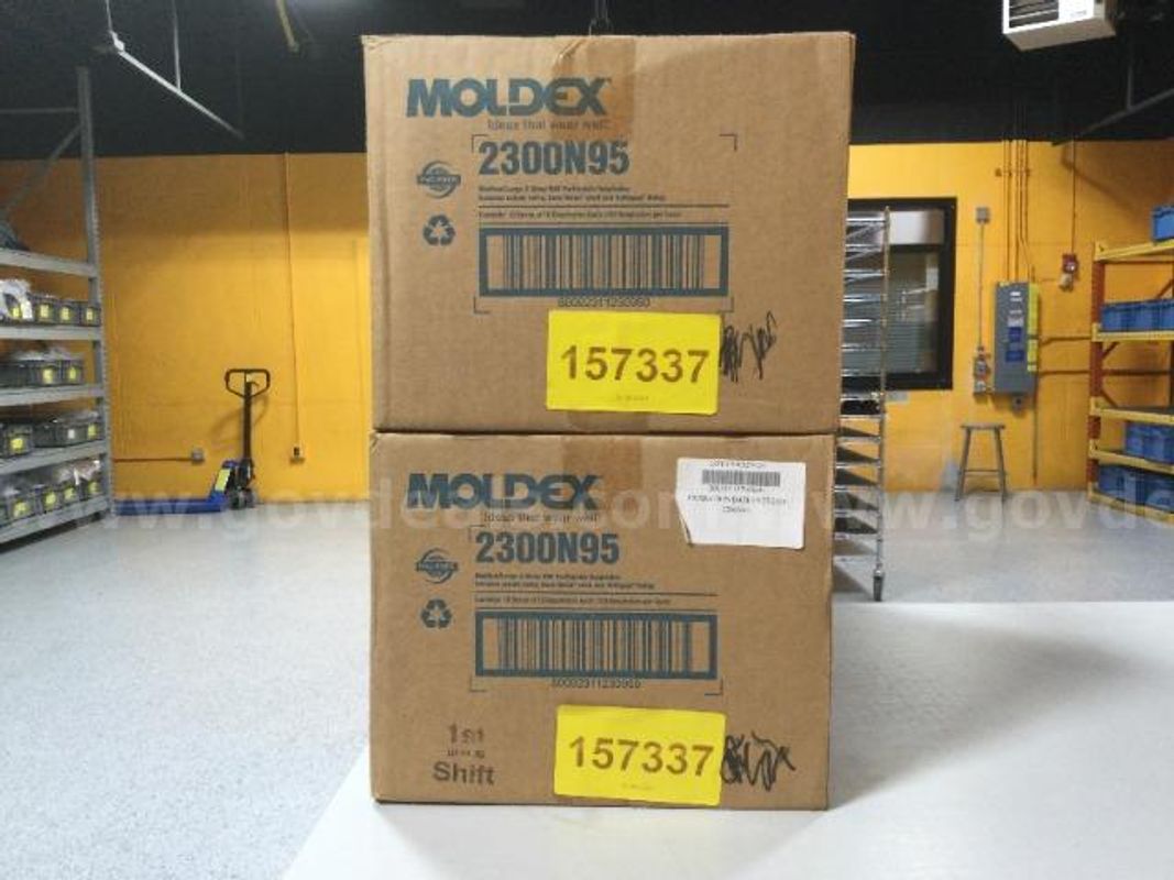 2 Case of Moldex 2300 N95 Particulate Respirator Masks w/ Valve - Expired