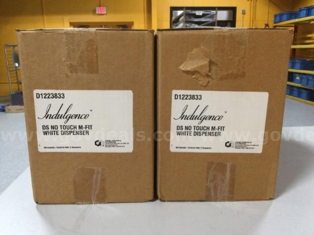 2 Case of Indulgence D1223833 No Touch M-Fit Sanitizer Dispensers