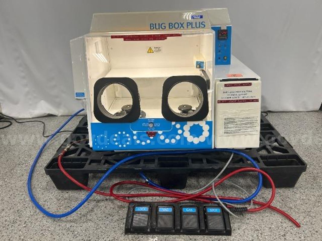 Rushkinn BugBox Plus Anaerobic Workstation