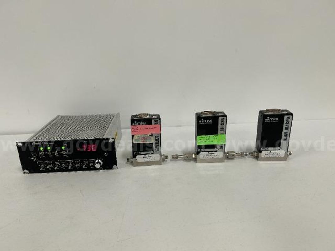 MKS Instruments 247D & Flow Controllers