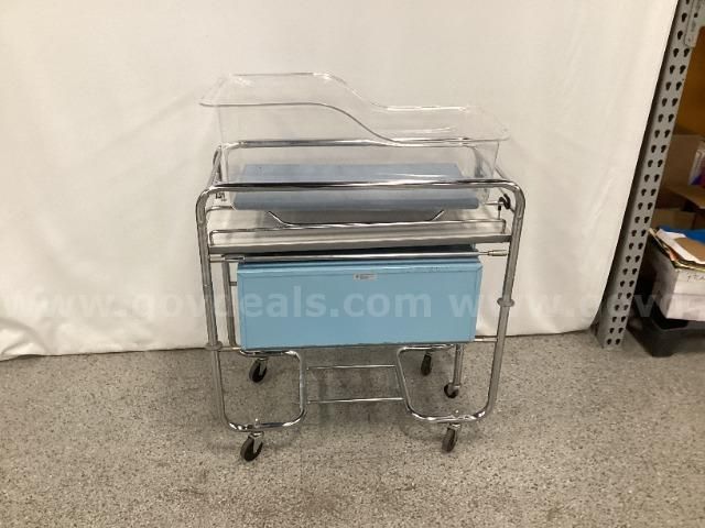 Hospital Bassinet Stand With Drawer
