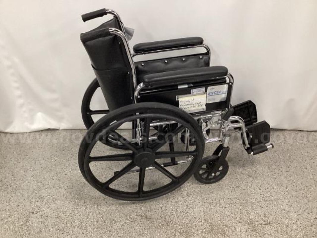 Medline Excel 2000 Wheelchair