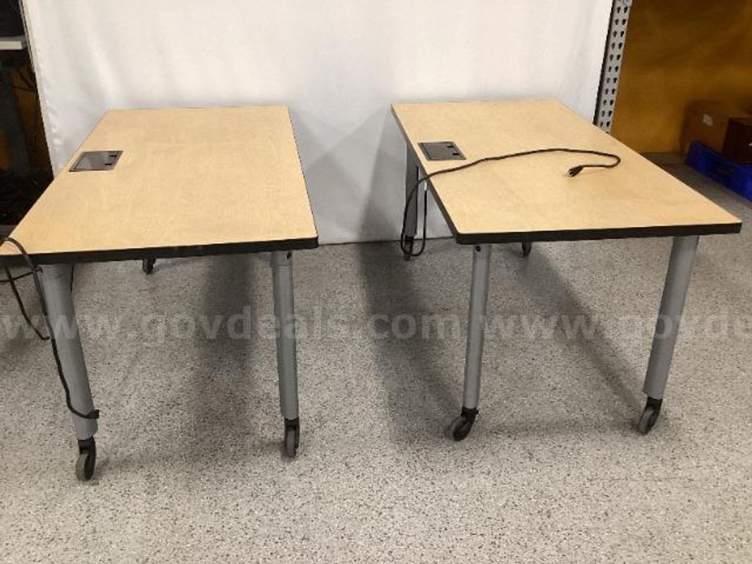 Two Vecta Training Tables