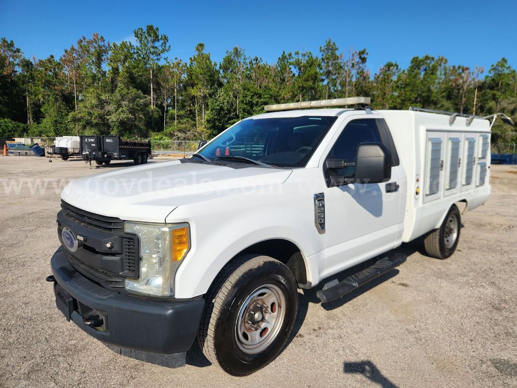 2017 Ford F-250 SD XL 2WD