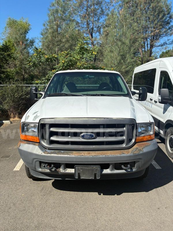 2001 Ford F350 #597