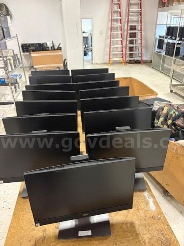Lot of 15 Dell Optiplex 7490 i5-10500 AIO